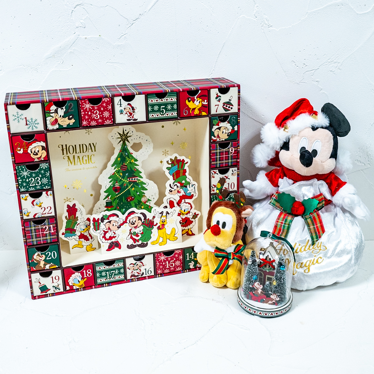 お菓子のアドベントカレンダーも！ディズニーストア2025クリスマスグッズ -