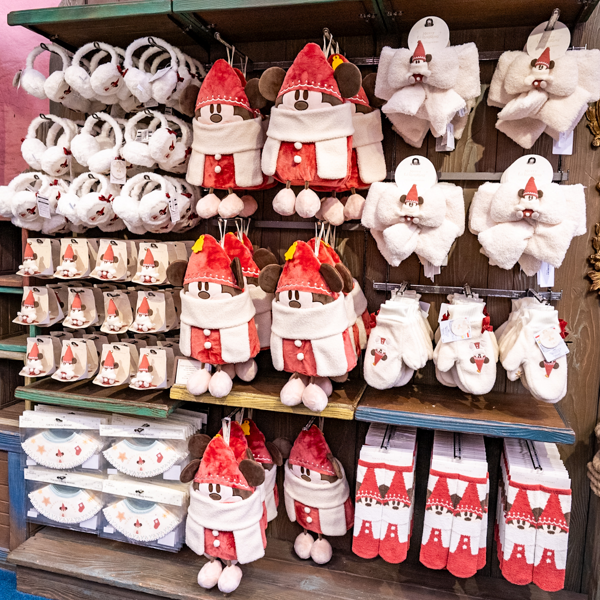 クリスマスの妖精リルリンリンデザイン！東京ディズニーランド