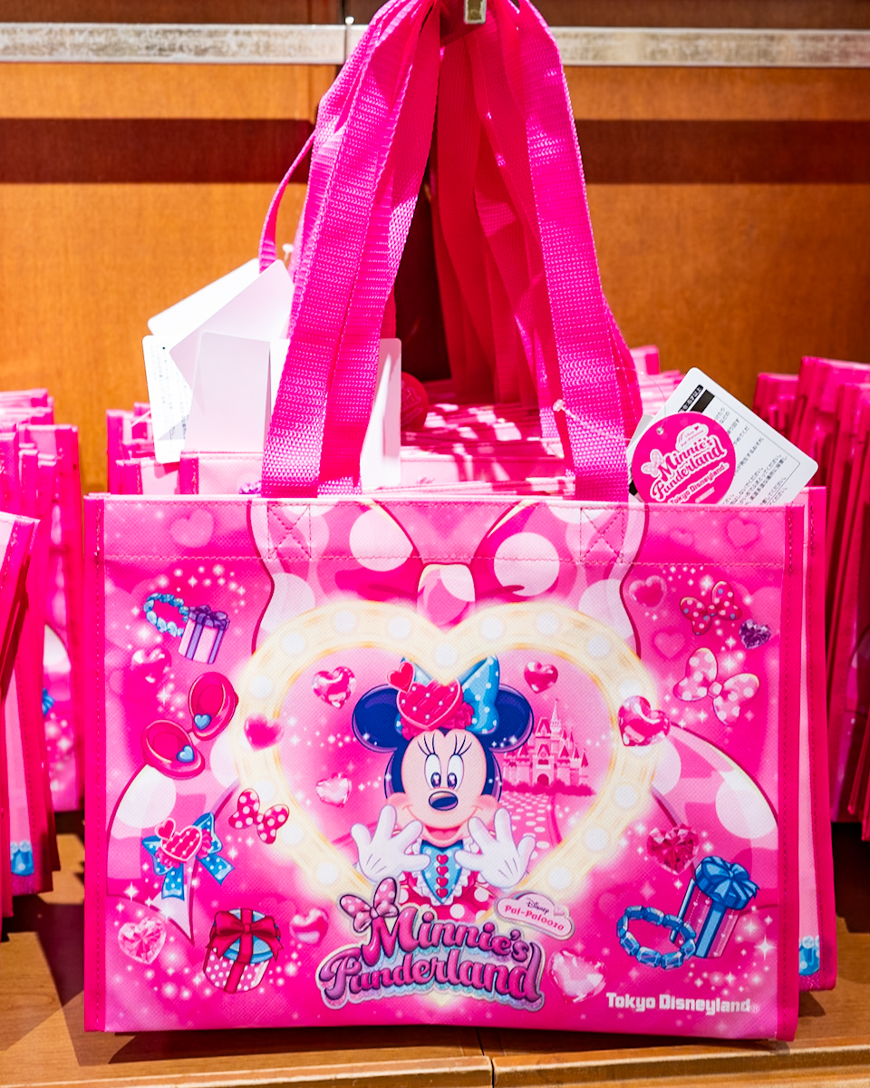 ポップでキュートなデザイン！東京ディズニーランド「ディズニー