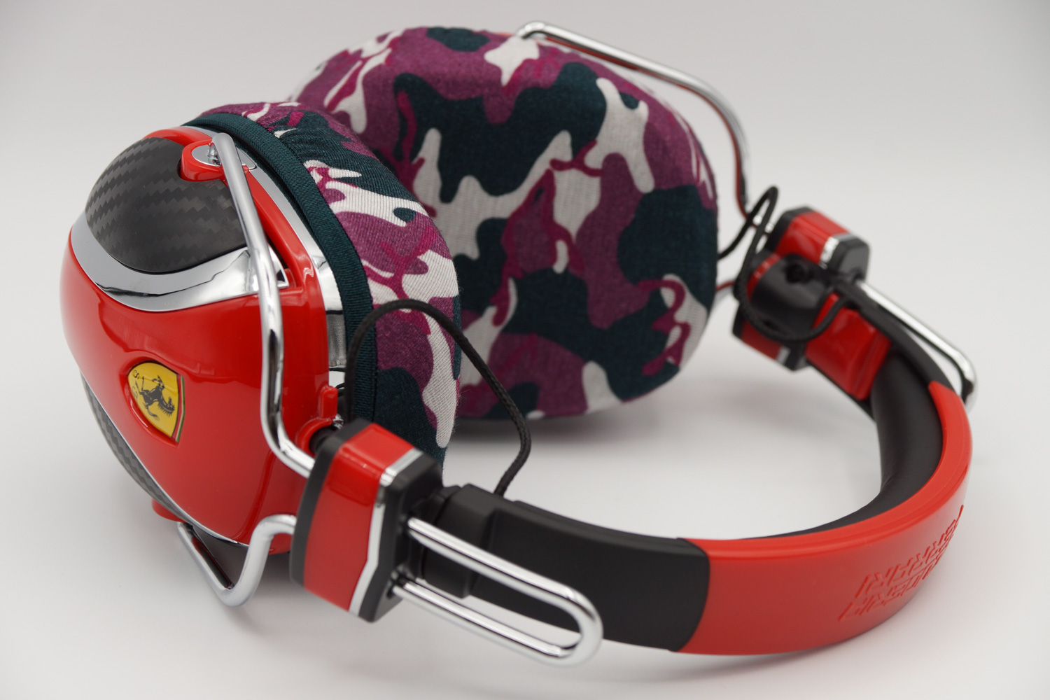 Ferrari by Logic3 Scuderia P200 earpad repair and protection