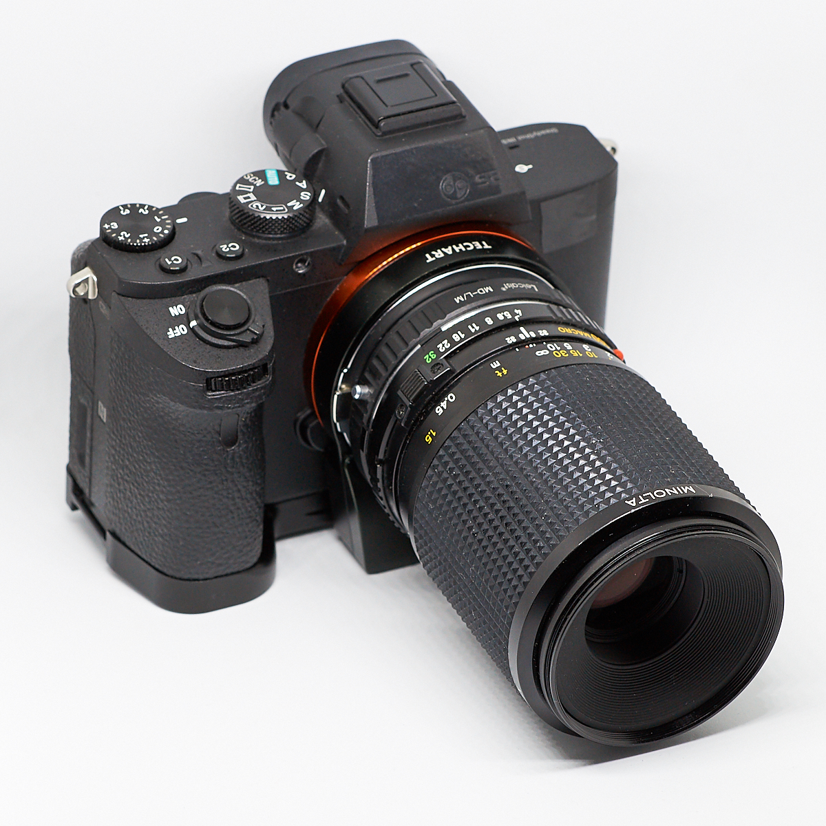 Minolta MD 100mm 1:4.0 Macro tests and review - Lens QA Works