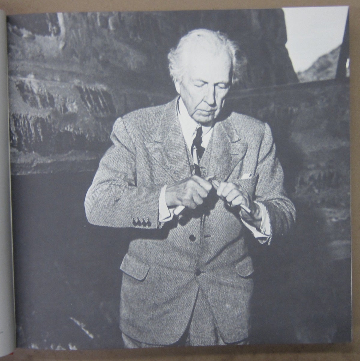 Frank Lloyd Wright in his Renderings 1887-1959 Volume 12 | Yukio