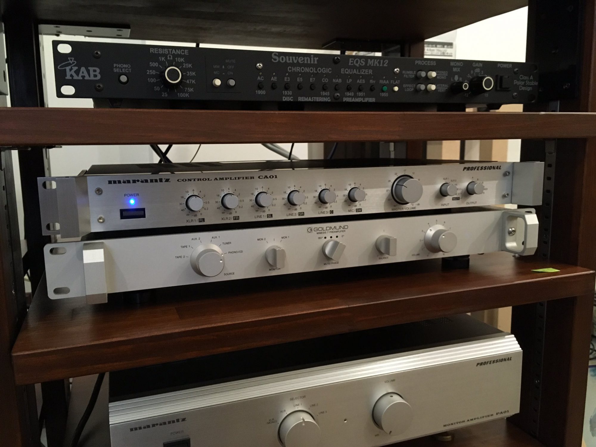 マランツプロのプリアンプCA01 | オーディオみじんこ