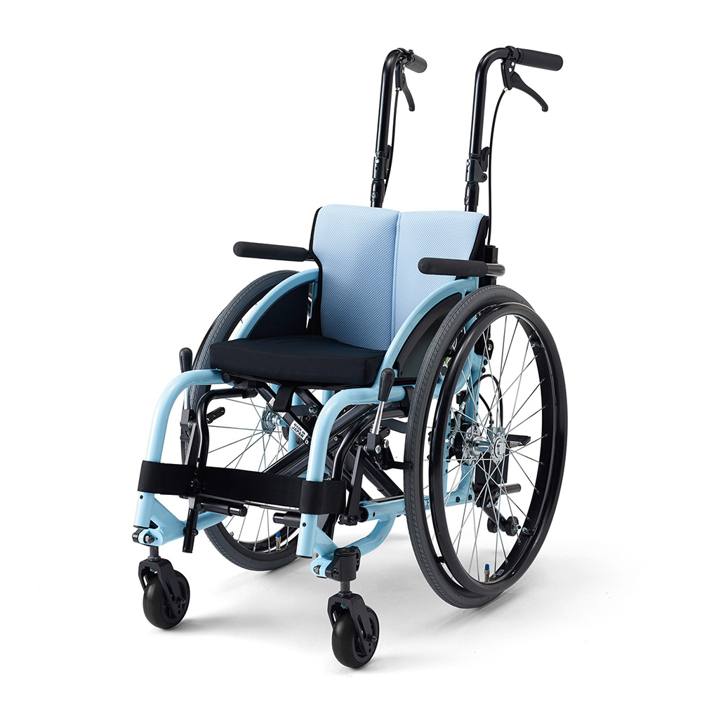 ノーヴァ クワトロ ミニNOVAIV mini｜プレミアム車いすブランド FORCE