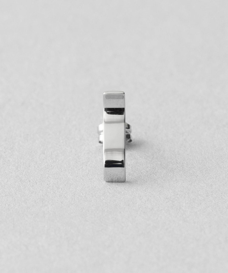 ピンズ] PT900 ピアス カーブ（097069） ｜ women（ウィメンズ