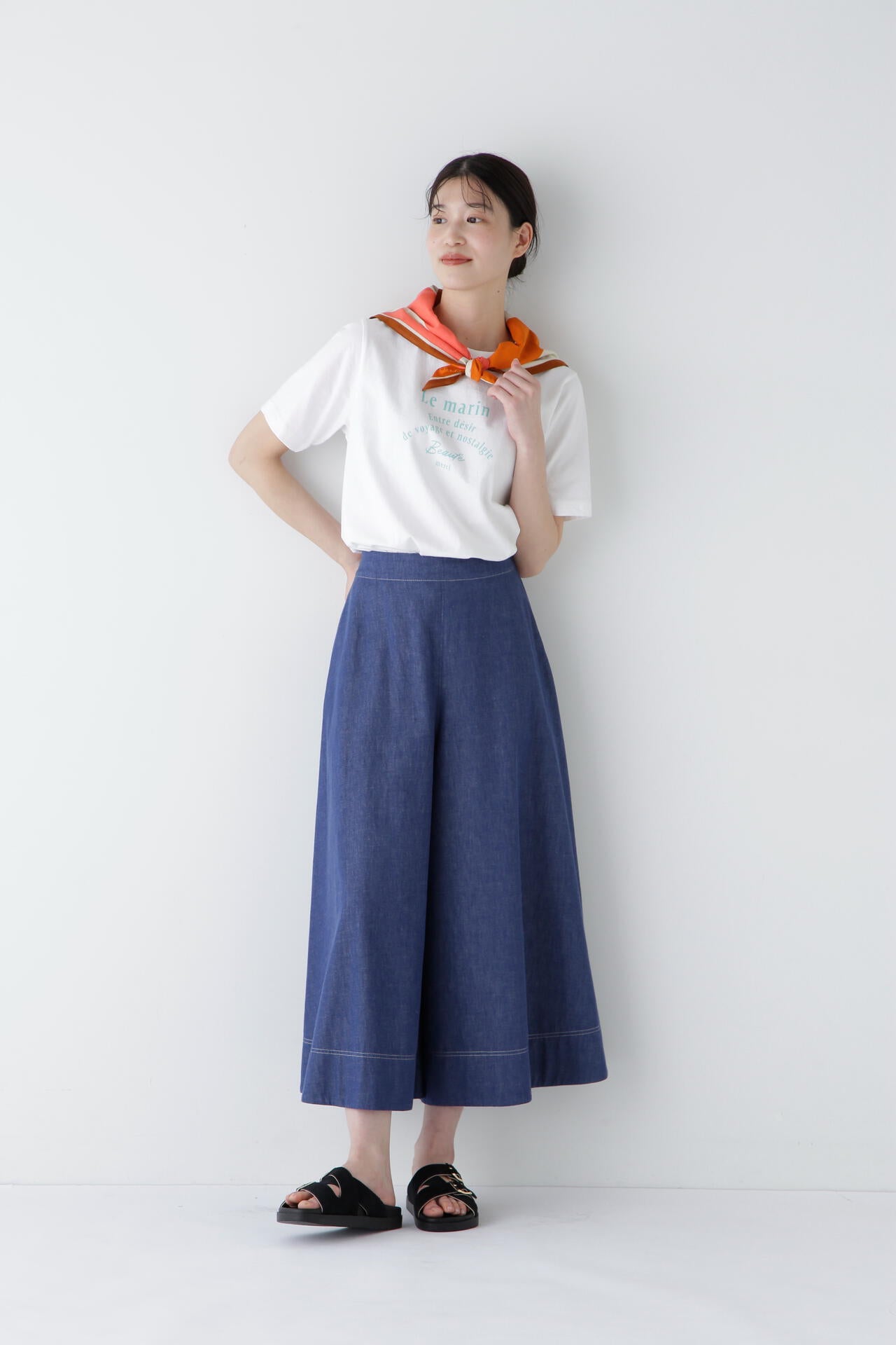 ライトオンスデニムフレアースカーチョ | human woman（ヒューマン