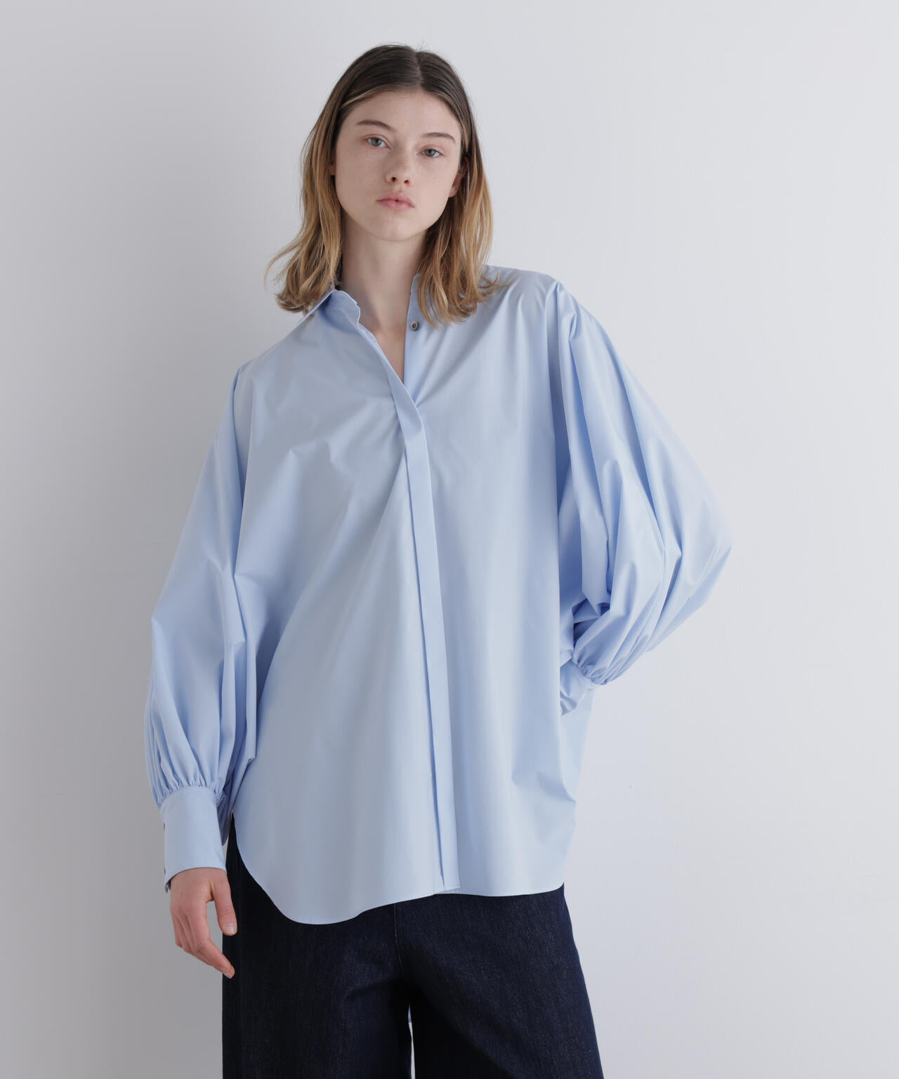 SOLOTEXブロードバックギャザーブラウス | LE PHIL（ル フィル