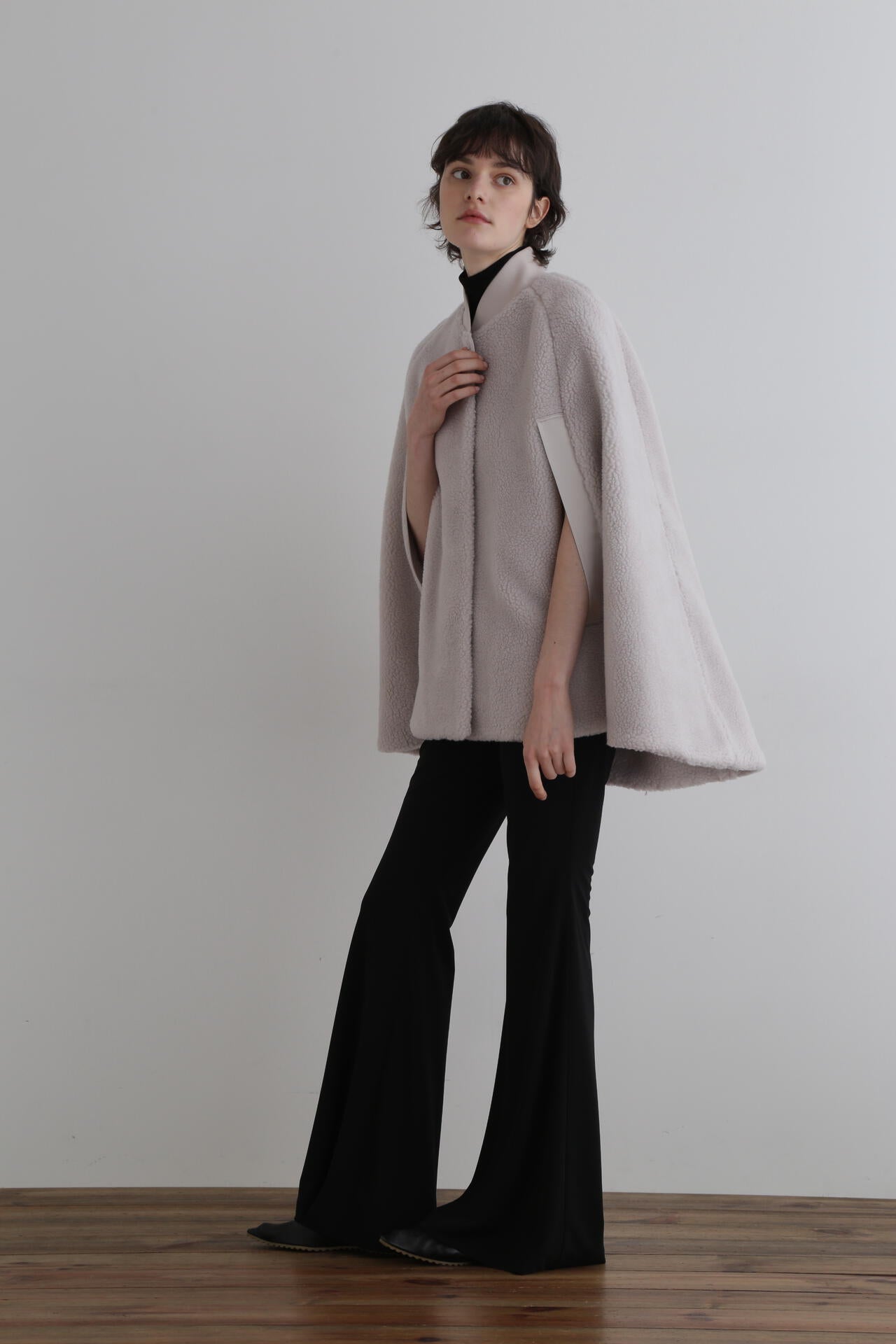 ウールボアケープ | LE PHIL（ル フィル） ｜【公式】通販mix.tokyo