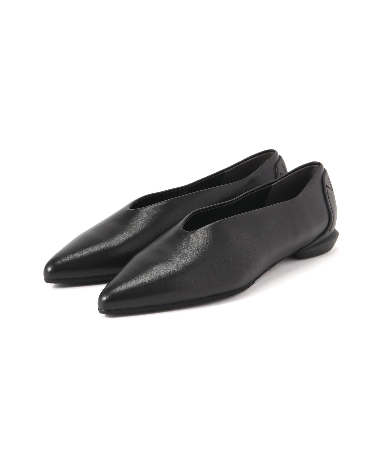 SHISEI＞ポインテッドスリットパンプス | ADORE（アドーア