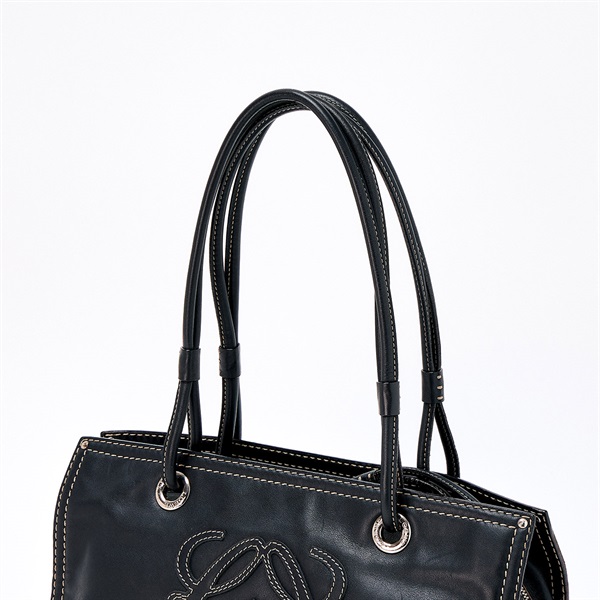 LOEWE アナグラム ショルダーバッグ ブラック レッド シルバー レザー