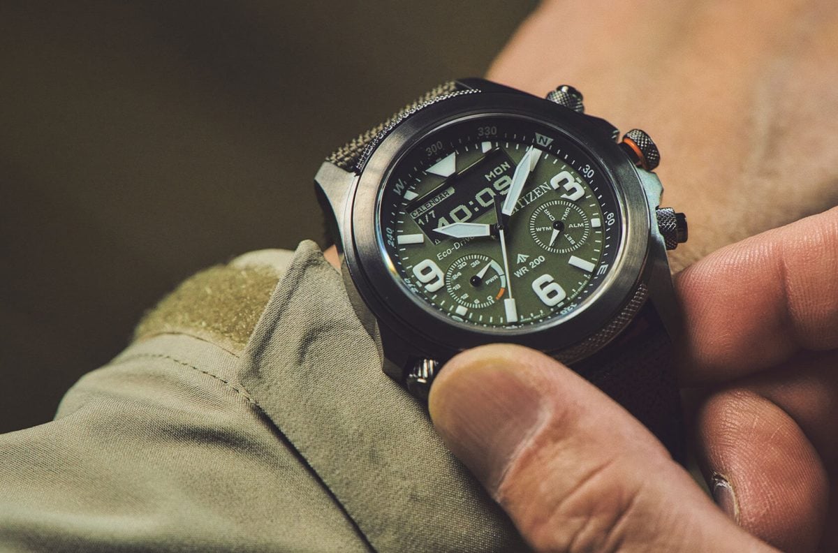 男心をくすぐる腕時計」そのオーバースペックさに気分がぶちアガる