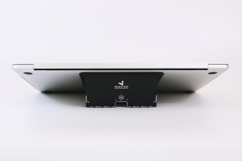 レビュー】MacBookに貼り付けるからどこでも使える高機能ノート