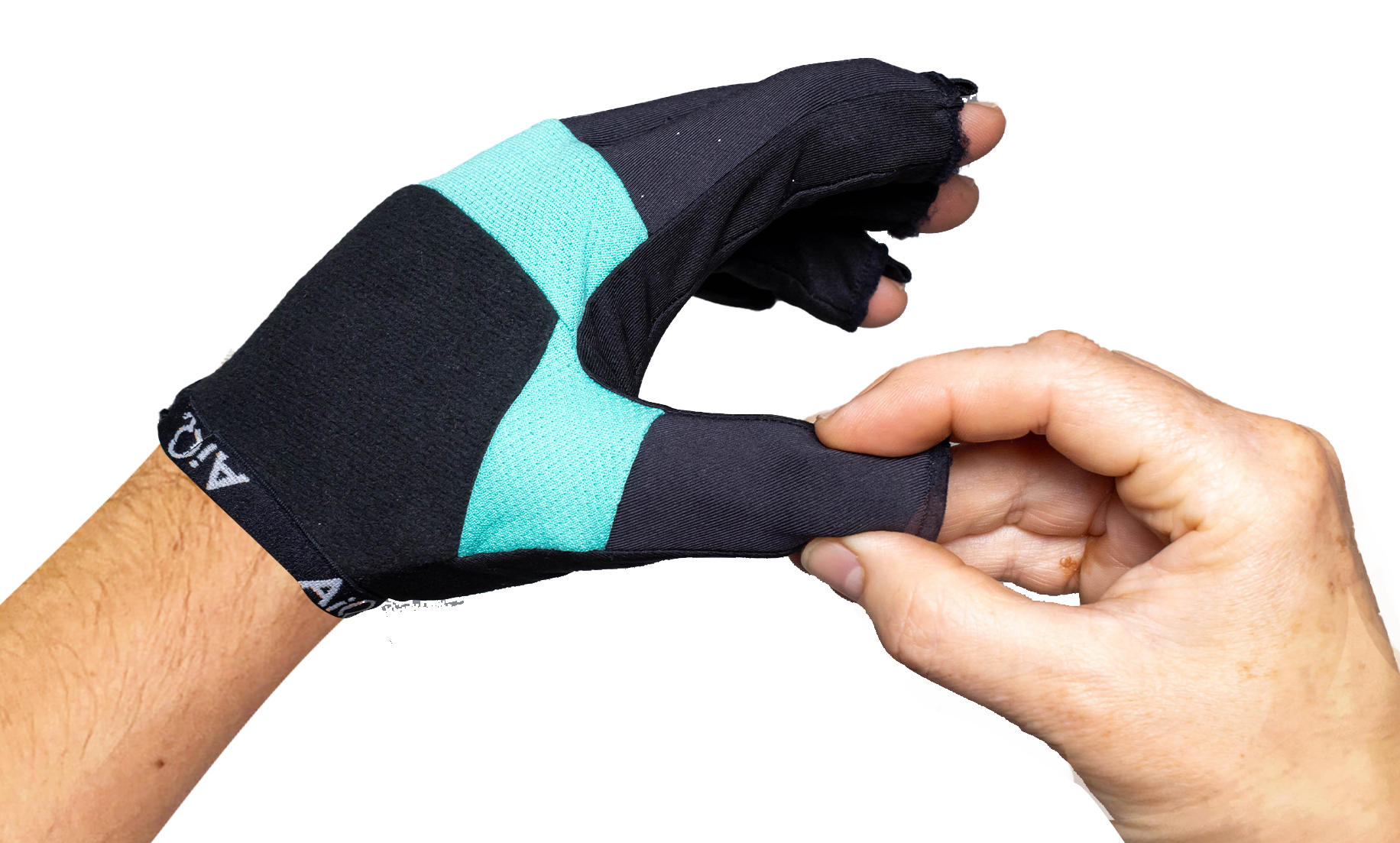 G6 Mocap Glove｜手の甲の丸みまで表現するフィンガーモーション