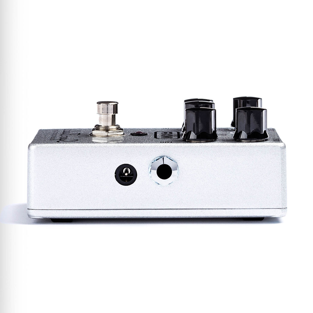 MXR® | SUPER BADASS® DISTORTION | M75 | モリダイラ楽器