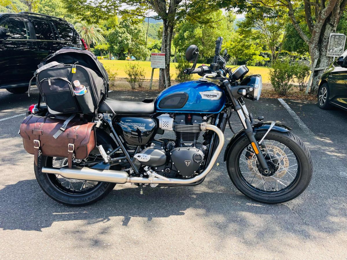 トライアンフ T120純正ウィンカー4個 トライアンフ T120純正ウィンカー