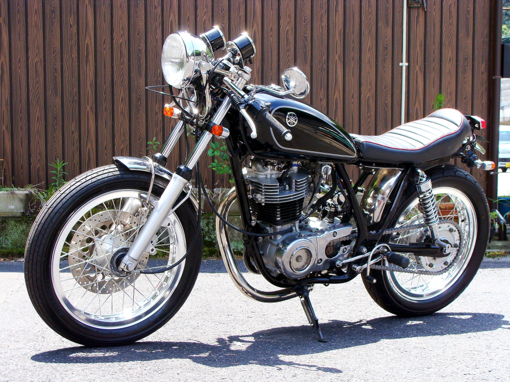 シルエットが魅力的なSRカフェレーサー5選 | モトタイムズ MOTO TIMES