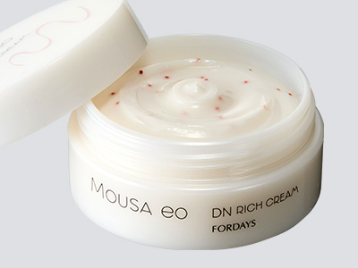 ムーサイオ DN クリーム 30g 4個 新品未使用 Amazon | フォーデイズ