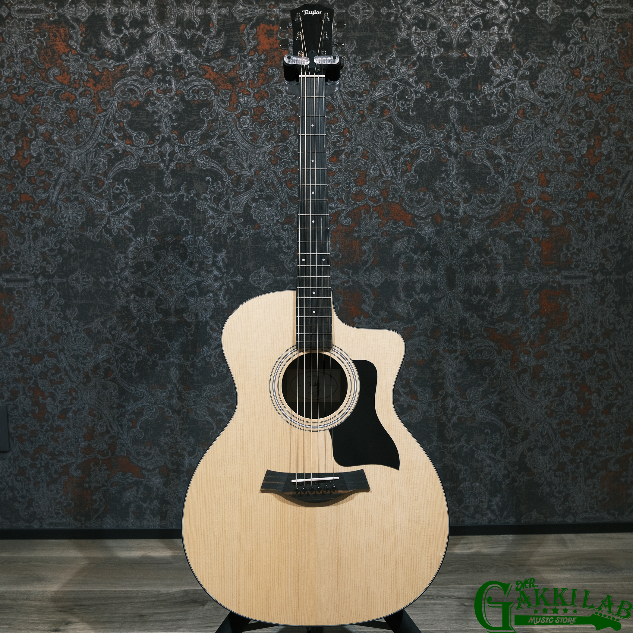 Taylor 114ce Walnut (Limited) ES2【エレアコ】 | 札幌の楽器屋さん
