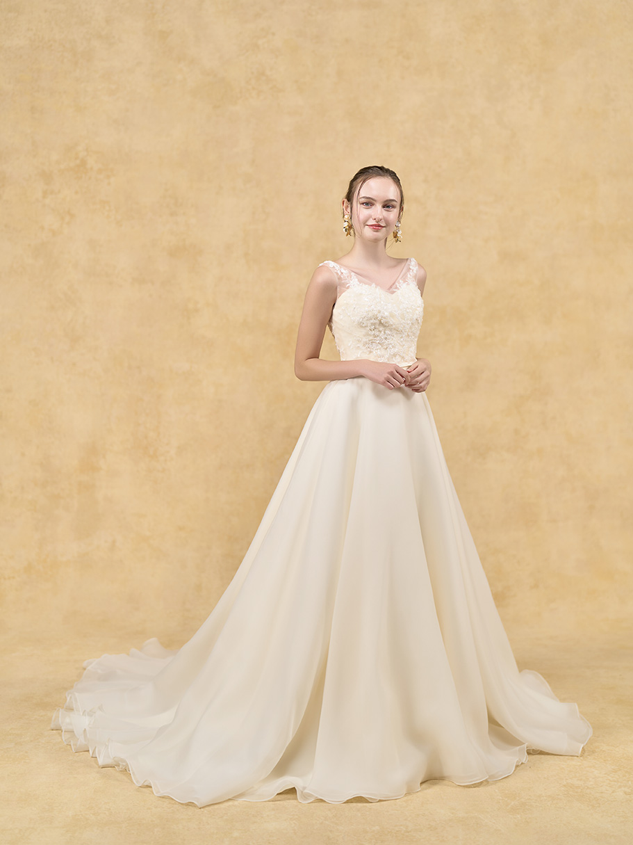 Emma - エマ - - SANTA FELICE（サンタフェリーチェ）｜ウエディング