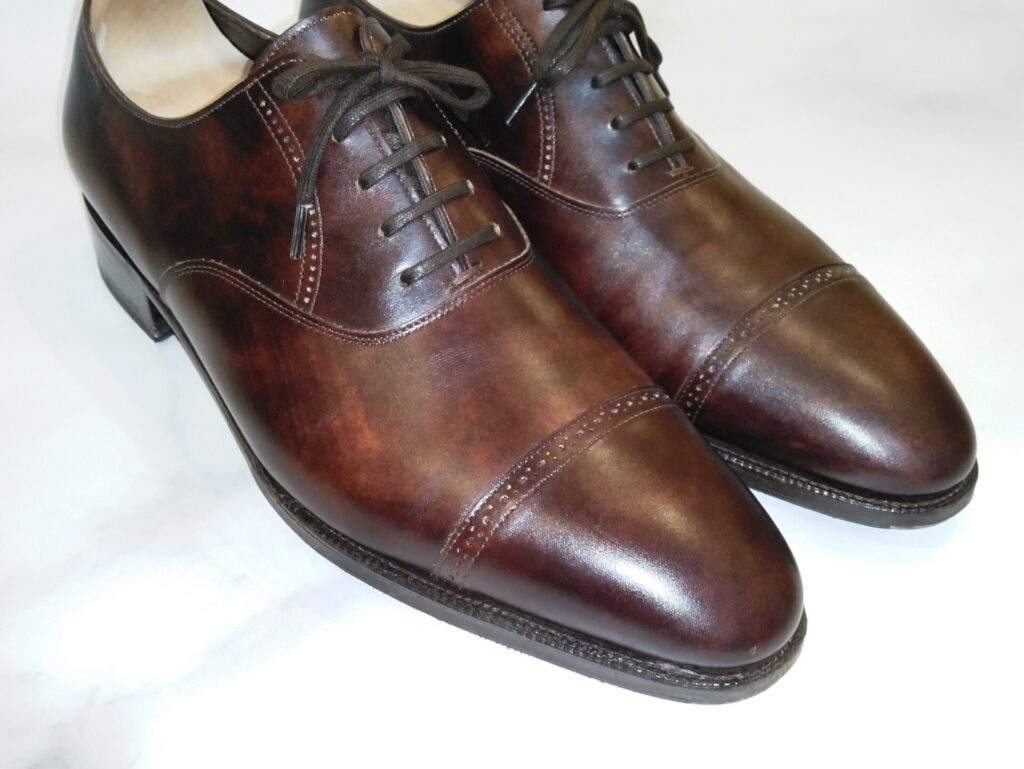 ジョンロブ・フィリップ2のミュージアムカーフ（ダークブラウン