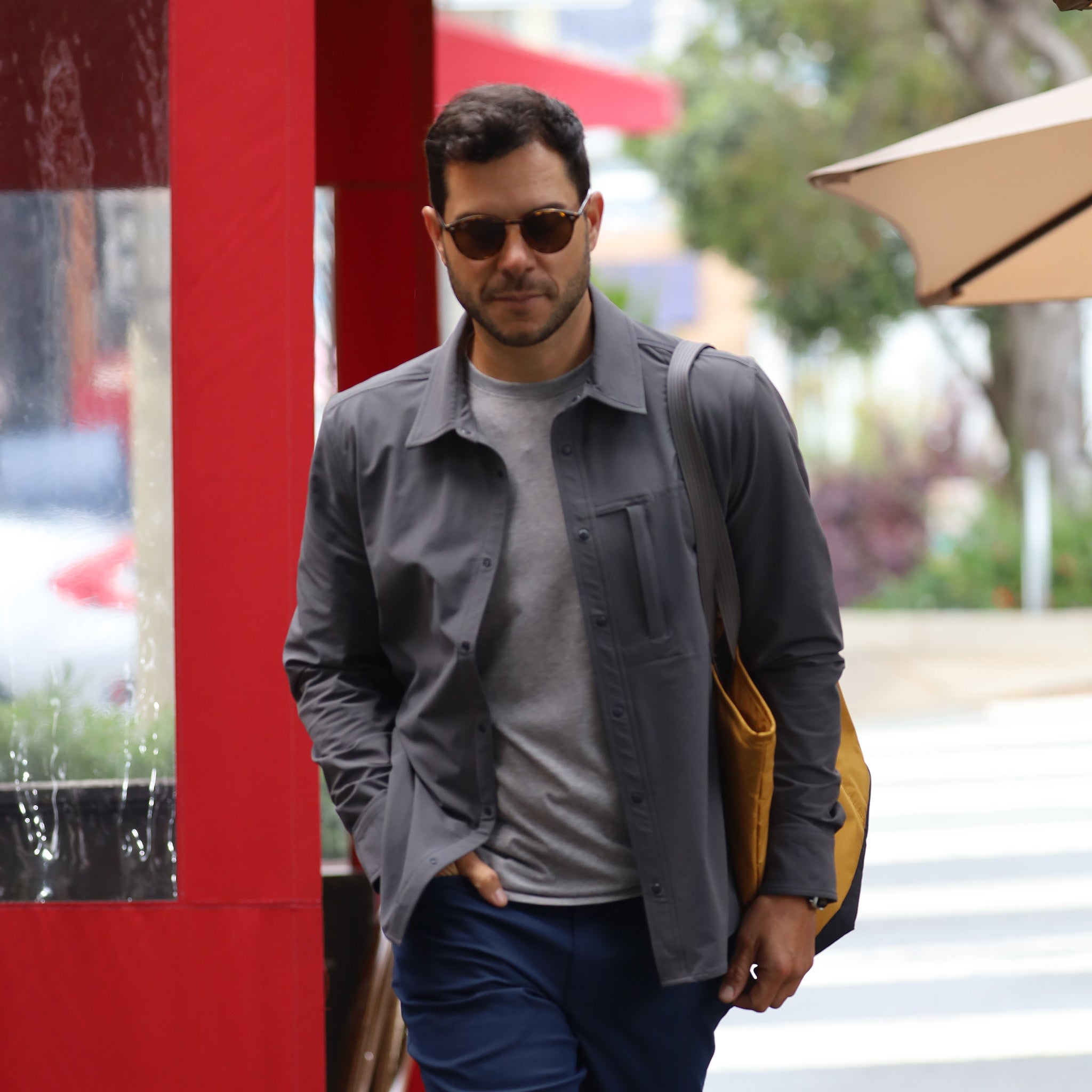 Everyday Overshirt in Graphite | Men's Technical Button-up | Myles