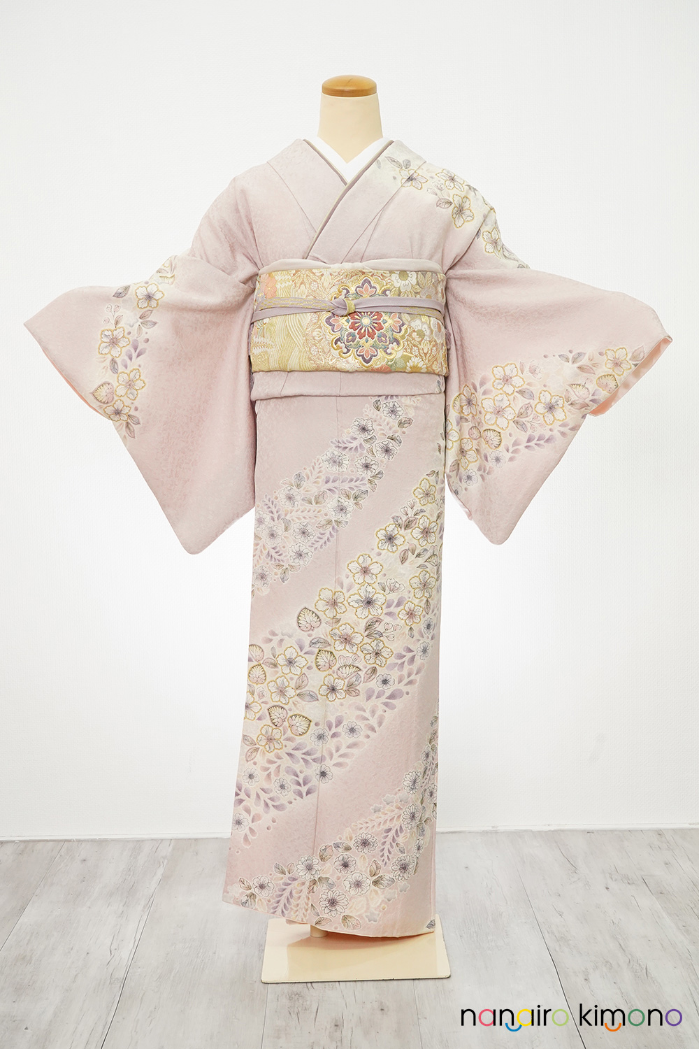 ナナイロキモノWEBショップ / 訪問着フルセット｜ 淡いピンク色 辻が花