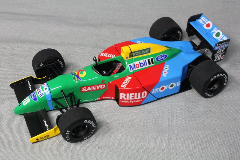 ハセガワ 1/24 ベネトン・フォードB190 F-1 1990年 ネルソン・ピケ