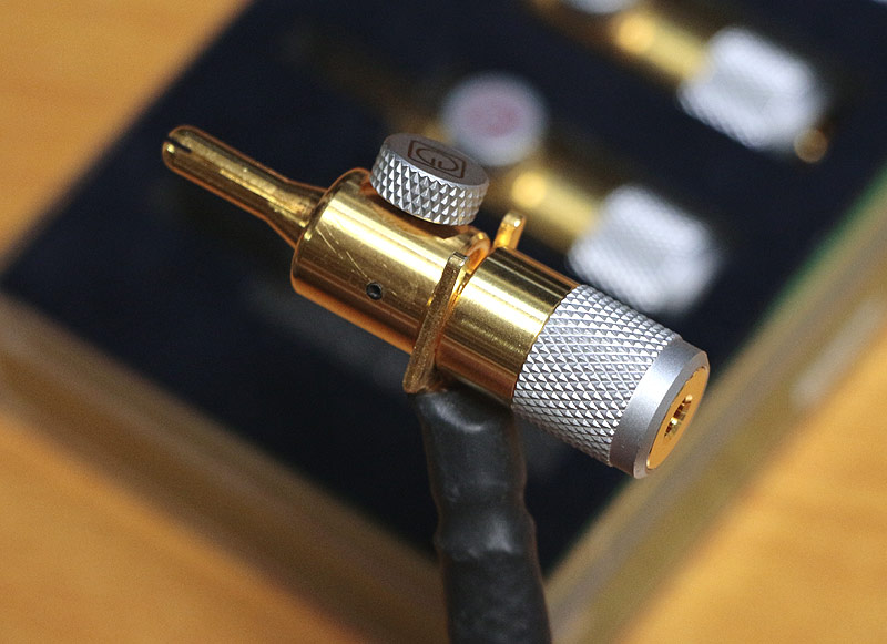 GOLDMUND Y-BANANA を見てみる