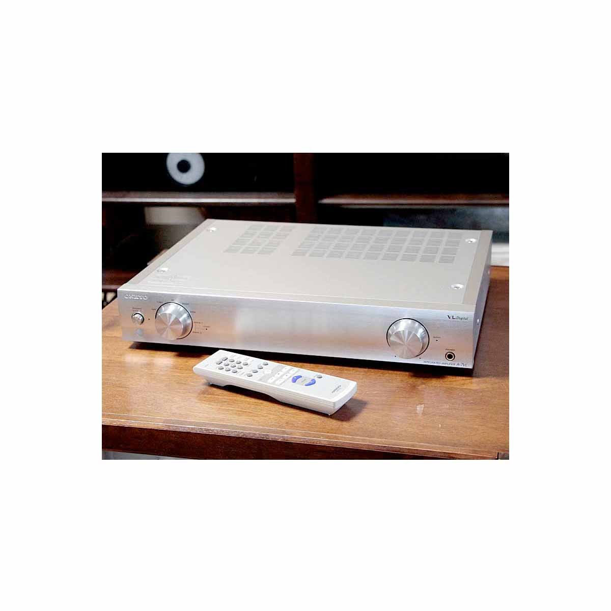 ビギナーにオススメ！ONKYO A-7VL デジタルプリメインアンプ