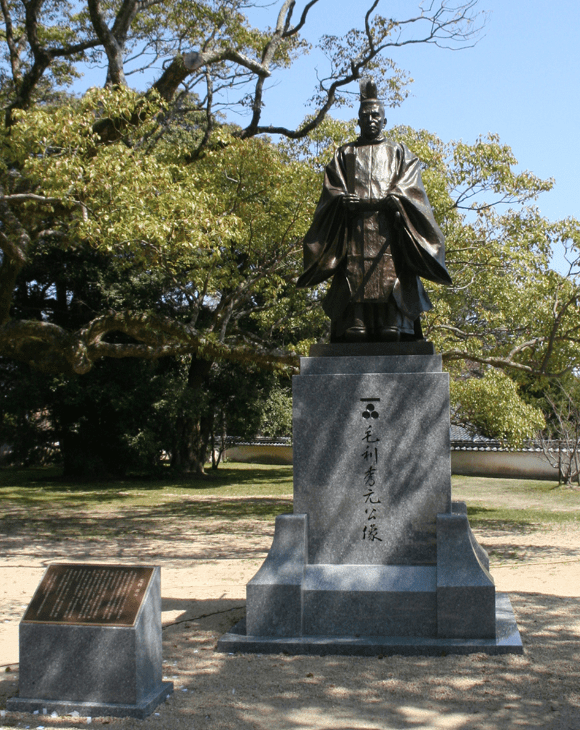 6. 銅像・胸像の台座と銘板について - 楢原ブロンズ彫刻