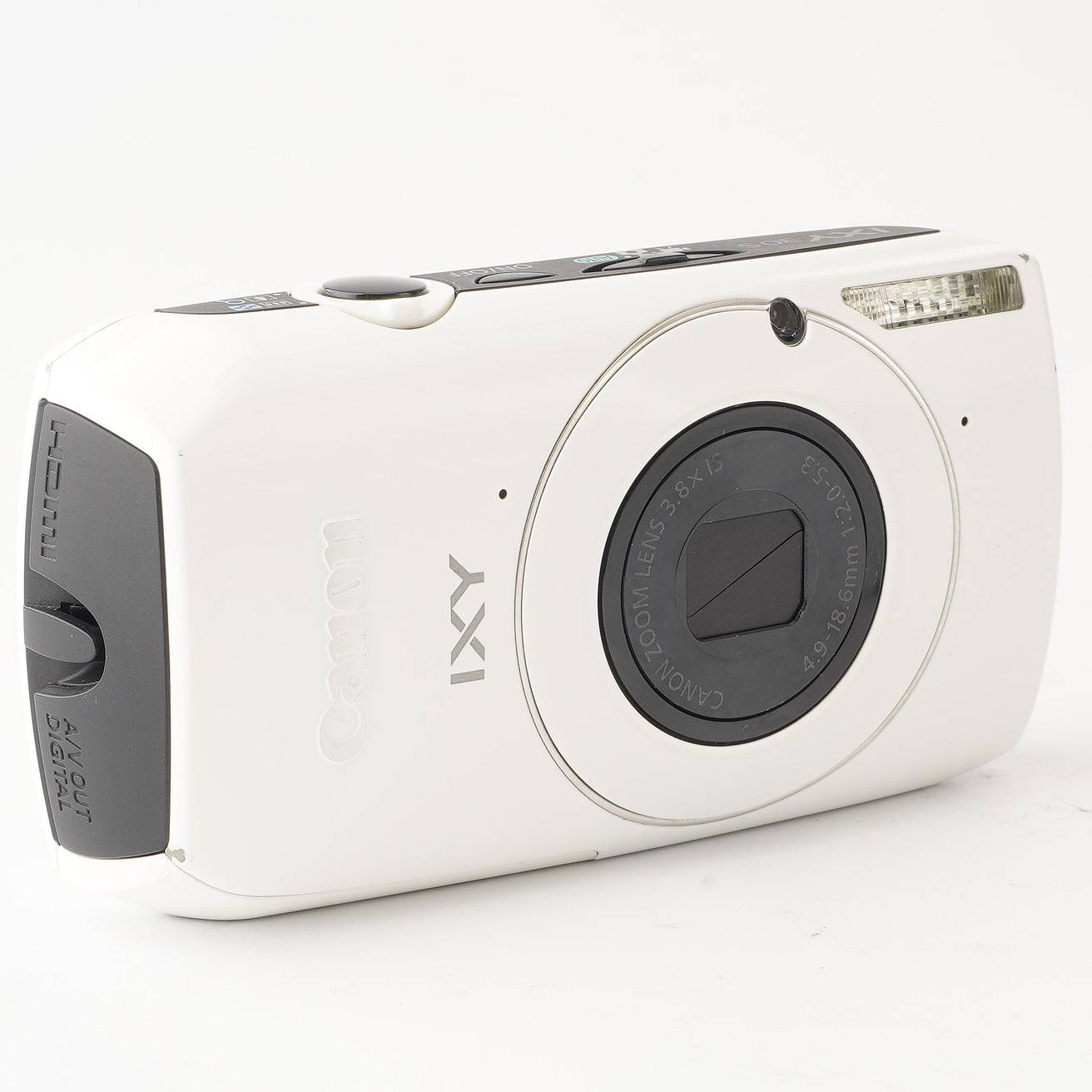 Canon IXY 30 S / ZOOM LENS 3.8X IS 4.9-18.6mm f/2.0-5.3 – Natural