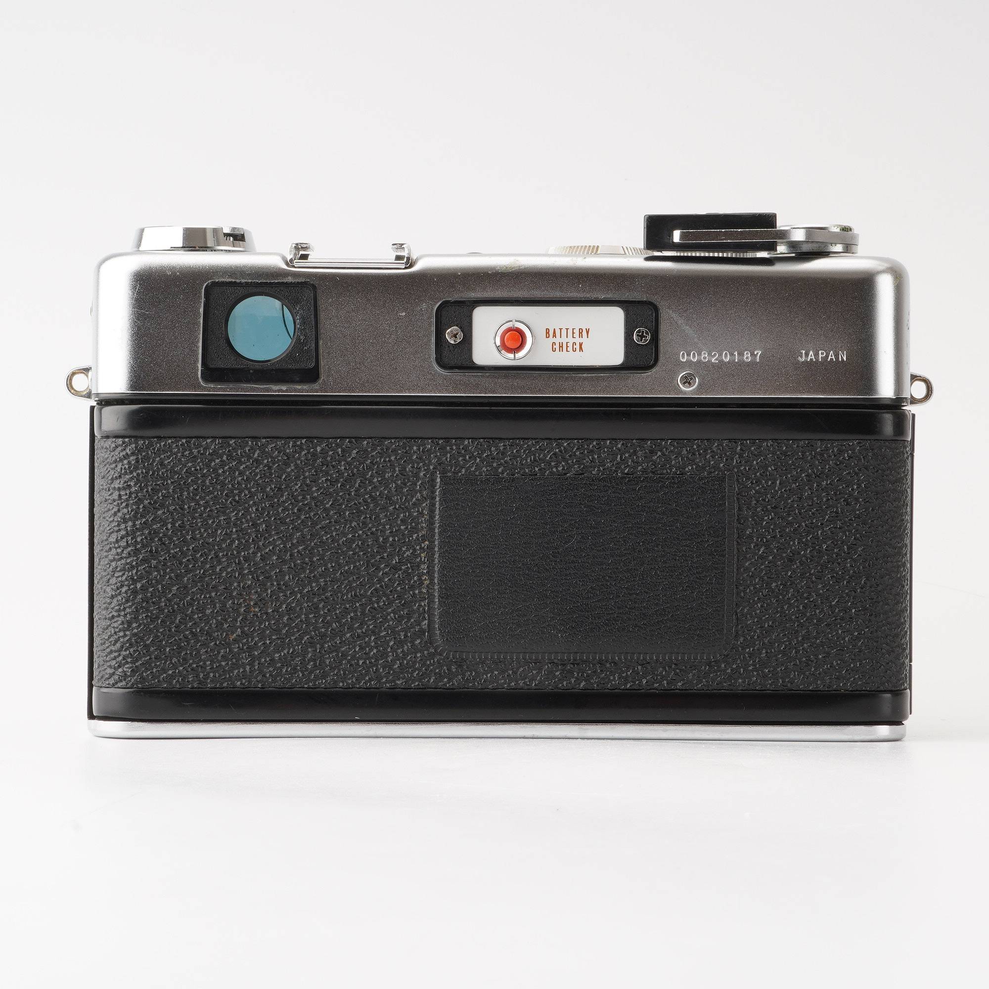 ヤシカ Yashica Electro 35 GS / COLOR-YASHINON DX 45mm F1.7