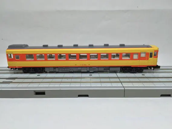 キハ58系 修学旅行色 入線です。 KATO 10-464 | NGaugeJP - 横濱模型