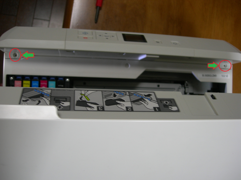 EPSON EP-707Aの廃インク吸収パッドエラーとパッド洗浄 | Blue