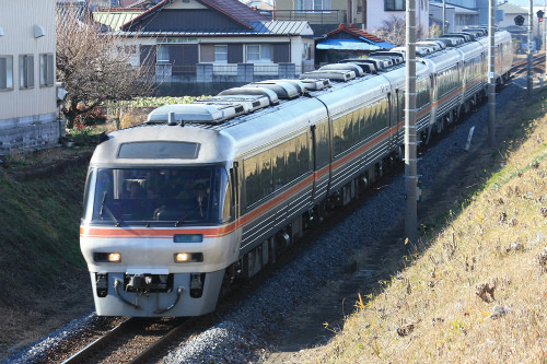 鉄道写真コレクション(279) JR東海キハ85系で運行、L特急「(ワイド