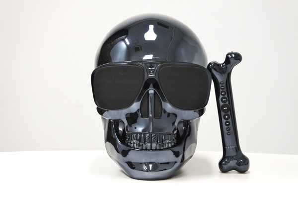 ドクロフォルムのBluetoothスピーカー「AeroSkull HD+」がヤヴァイ