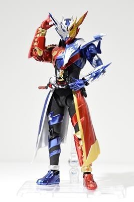 仮面ライダービルド』奇跡のフォーム「クローズビルド」フィギュア初