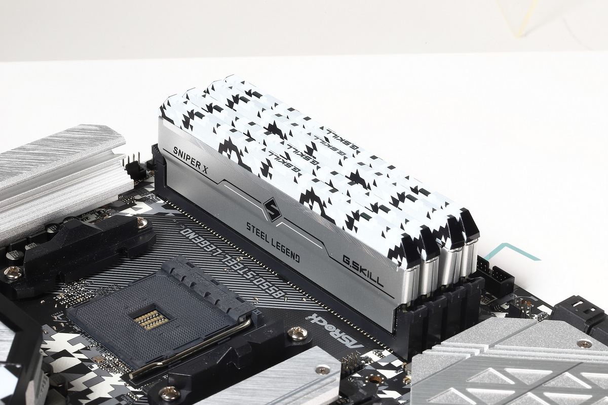 ASRock、G.SKILLメモリとコラボした「SNIPER X STEEL LEGEND Edition