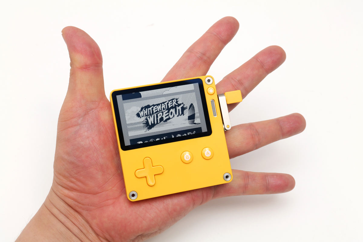 訂正あり】クランク付き携帯ゲーム機「Playdate」は待った甲斐あり