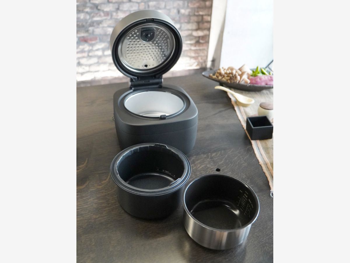 バルミューダの「蒸気で炊く」炊飯器に新モデル！ 味と機能はどう