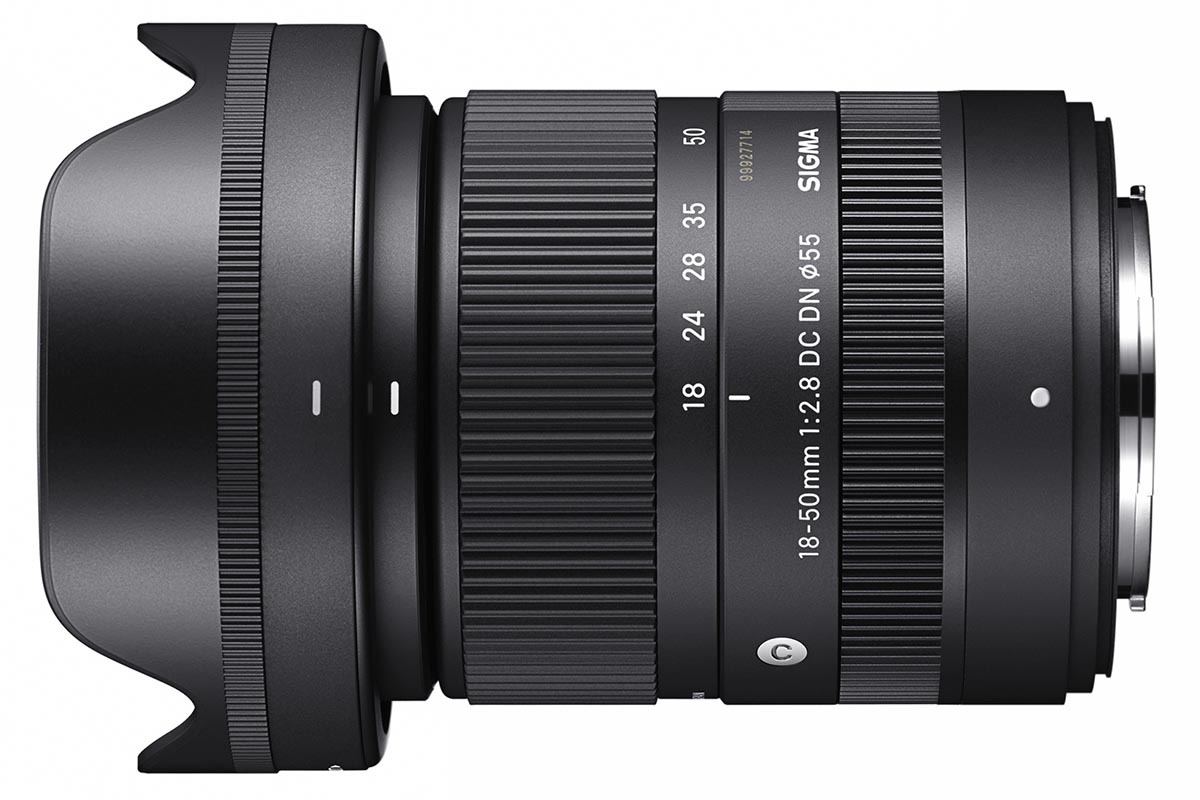 シグマ、「18-50mm F2.8 DC DN」にXマウント版を追加 初のズームレンズ