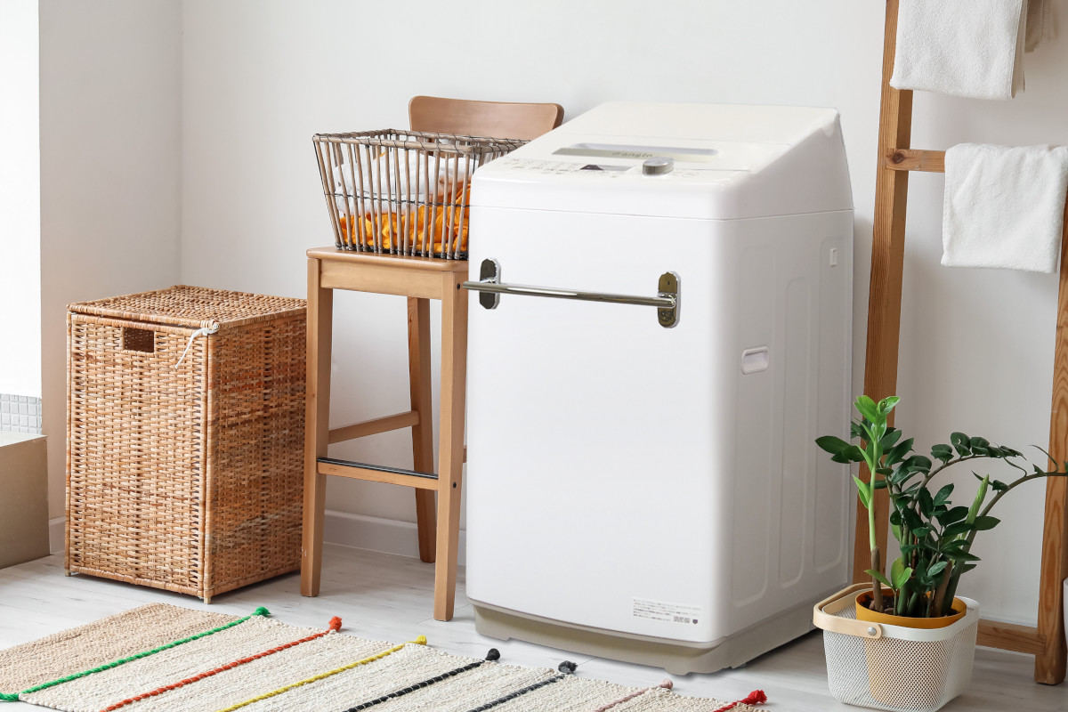 エディオン、スマホアプリで遠隔操作できる7kg縦型洗濯機 | マイナビ