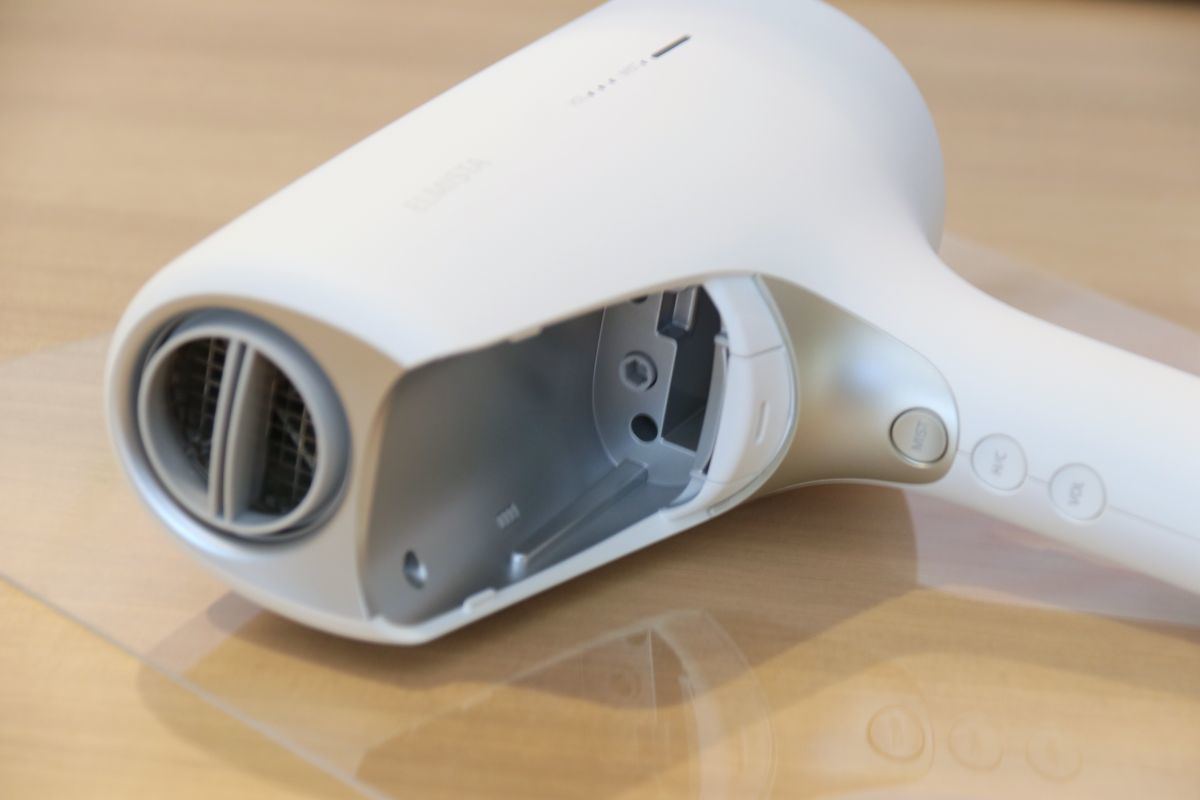 家電のパナソニックと美容のミルボンが開発したドライヤー「エルミスタ