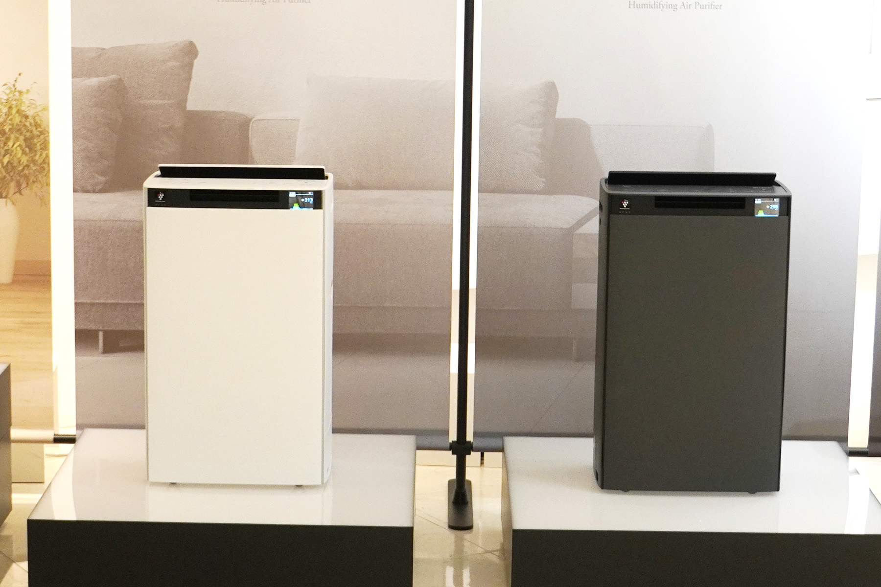 空気中のゴミの数まで見える化。フィルター自動掃除機能搭載のシャープ