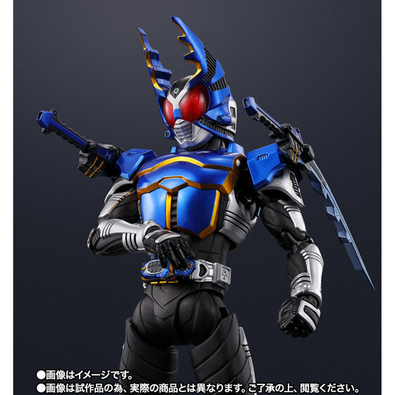 仮面ライダーカブト』真骨頂製法10周年を記念した仮面ライダーガタック