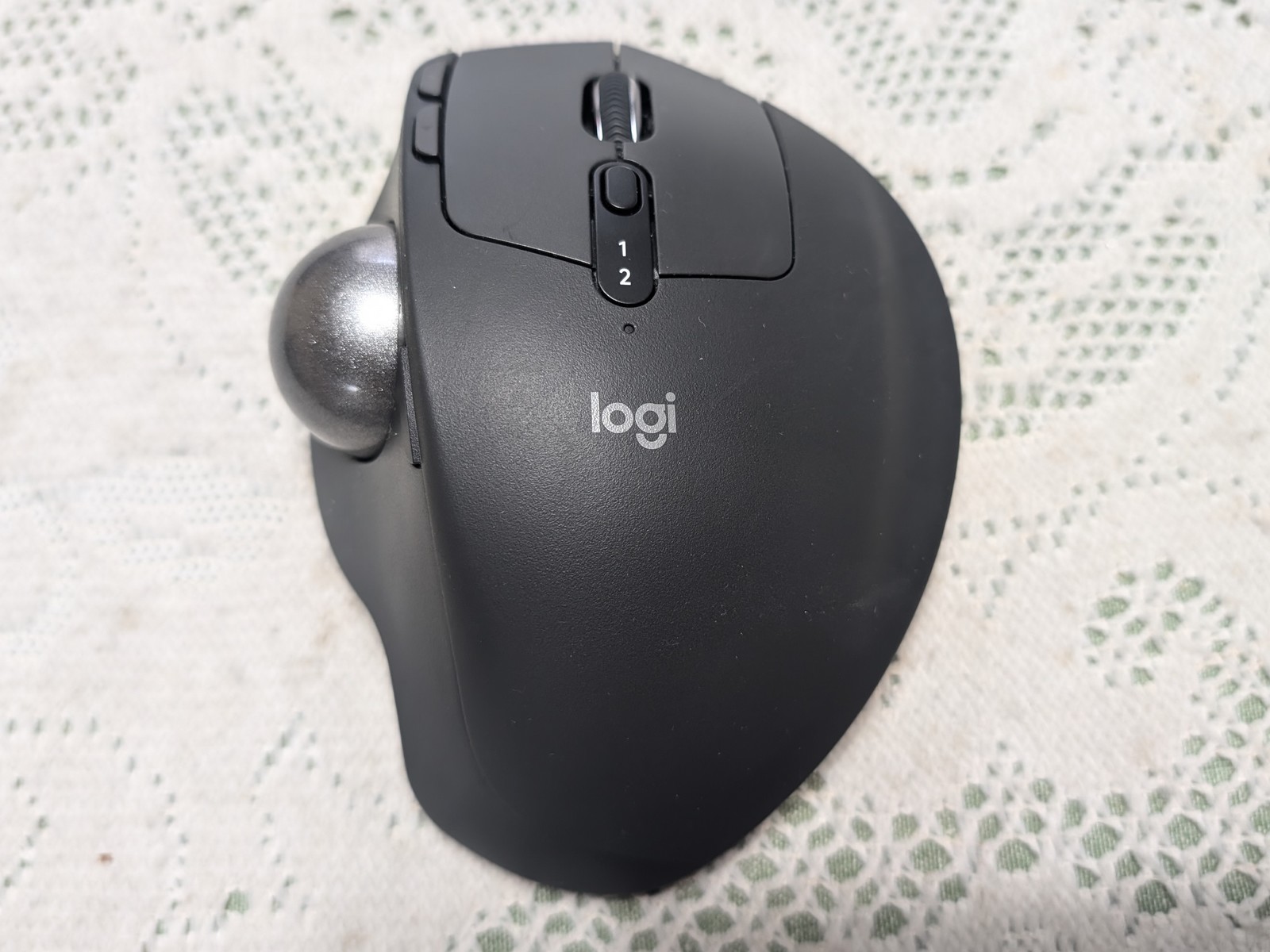 MX ERGO Sレビュー - ロジクール定番トラックボールマウスが静音＆USB