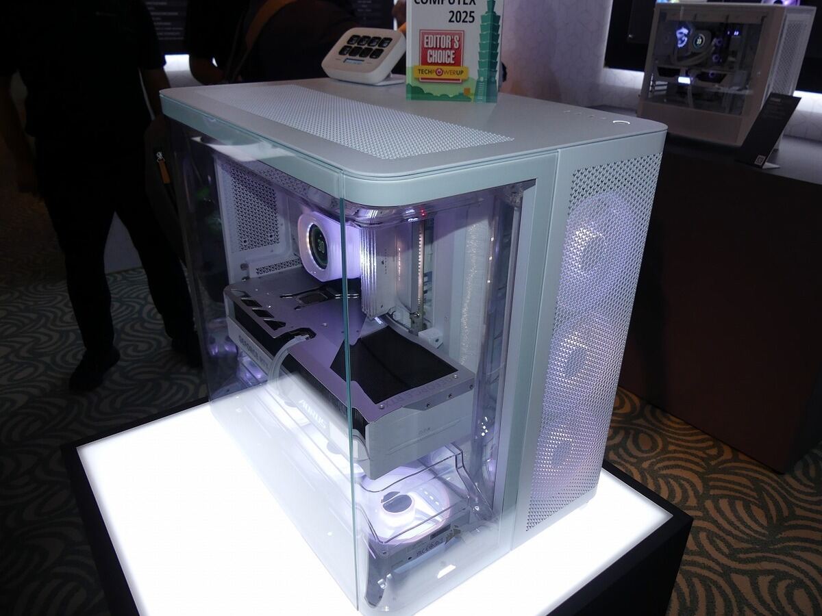 COMPUTEX TAIPEI 2025 - Corsair、