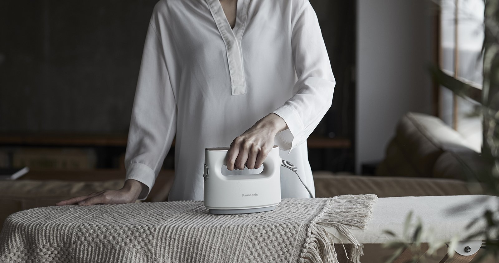 衣類スチーマー NI-FS780／FS580」を発売 | 個人向け商品 | 製品