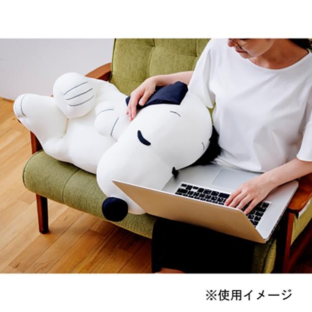スヌーピーがひんやりモチモチ！おうち時間に癒やされる大きな