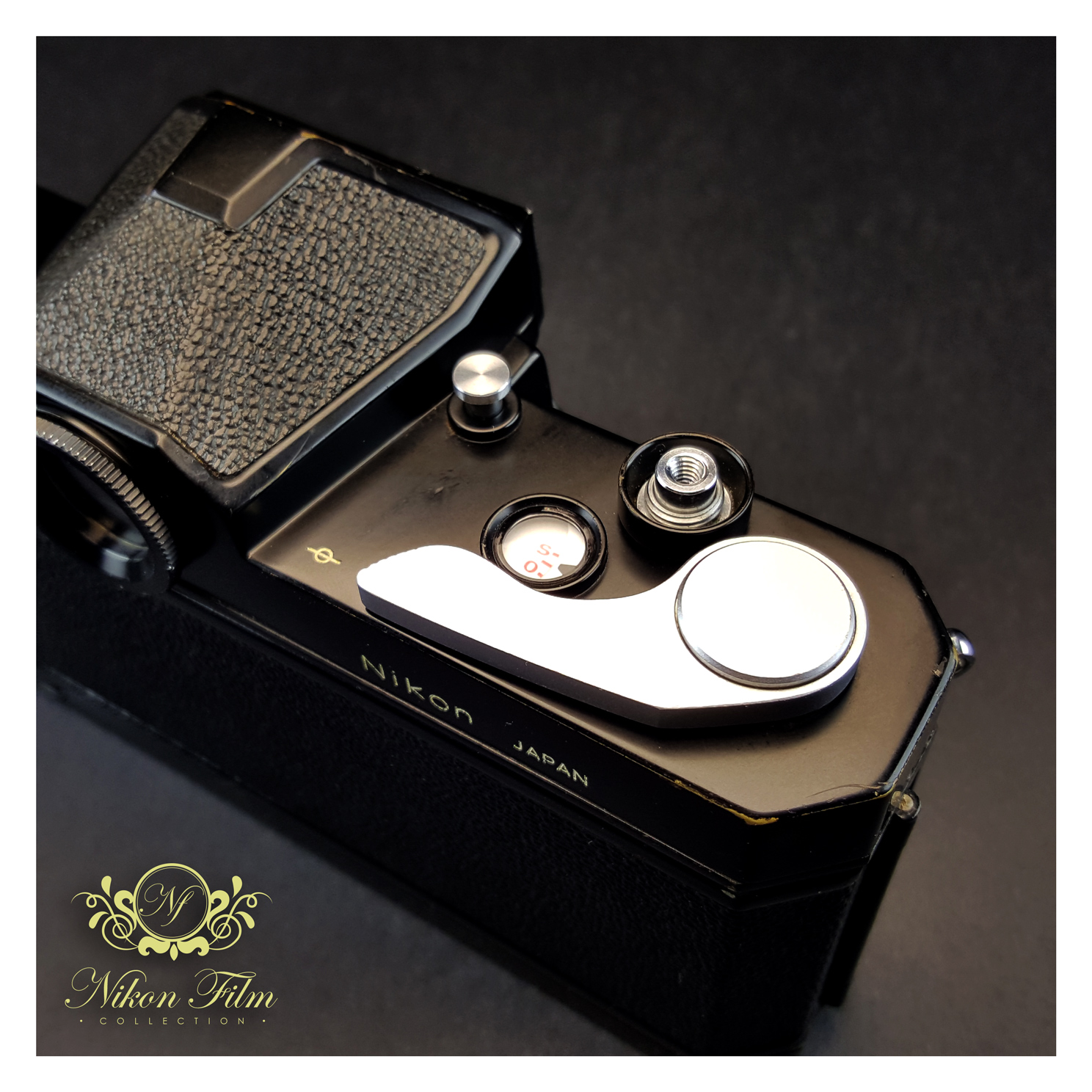 Nikon Nikkormat (Nikomat) FTn - Black - NIKON-FILM